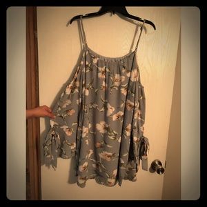 Tennessee Jane Boutique. NEVER WORN.